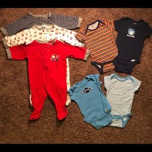 Gerber Onesies & Sleepers 0-3mo